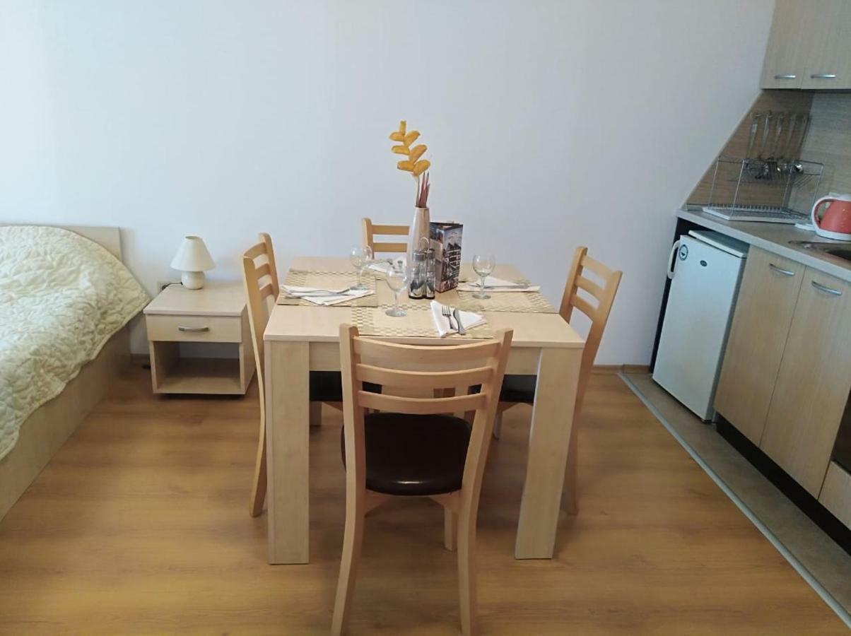 Aspen Golf Studio Apartment D208 رازلوغ المظهر الخارجي الصورة